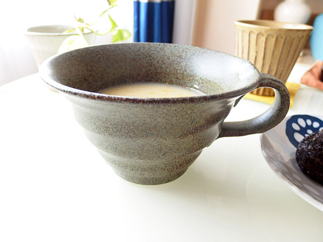 ☆(欠品中 11月上旬頃入荷予定)青伊羅保釉　スープ&サラダカップ